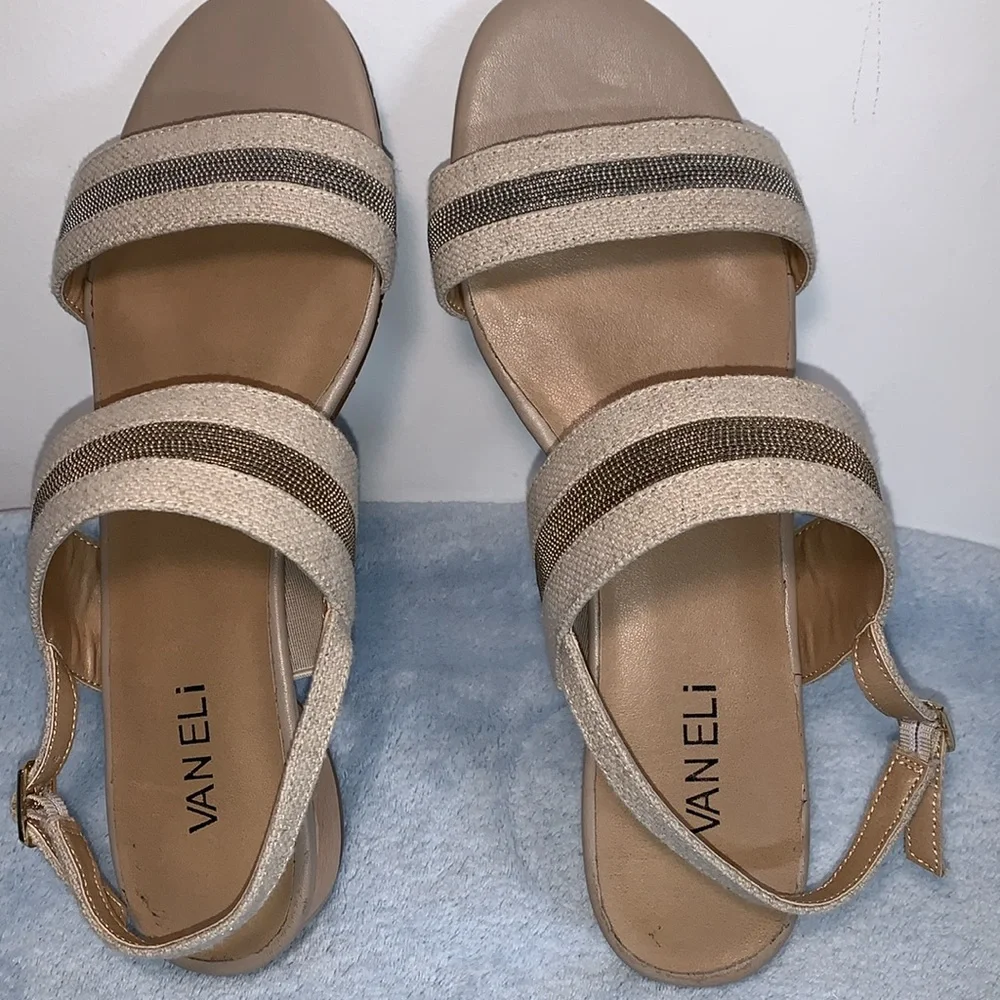 Vaneli women’s sandals